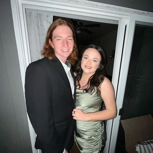 Meet your Posher, Kelley